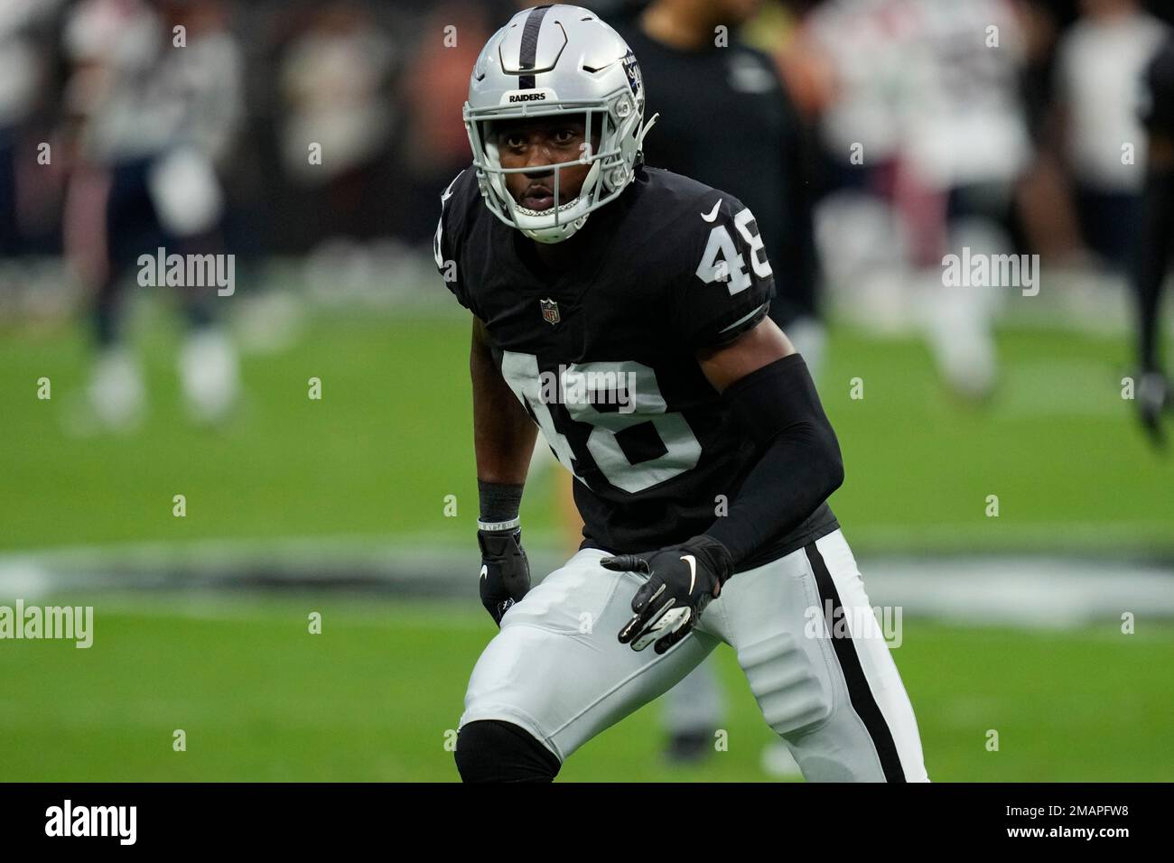 Las Vegas Raiders cornerback Sam Webb (48) warms up before an NFL preseason football game against the New England Patriots, Friday, Aug. 26, 2022, in Las Vegas. (AP Photo/John Locher) Stockfoto