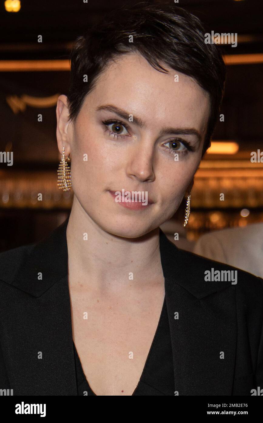 Daisy Ridley poses for photographers before the screening of the film 'Thirteen Lives' in London, Monday, July 18, 2022. (Photo by Vianney Le Caer/Invision/AP) Stockfoto
