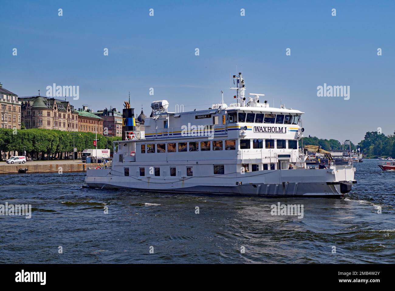 Kleines Passagierboot im Zentrum von Stockholm, Transport, Schweden Stockfoto