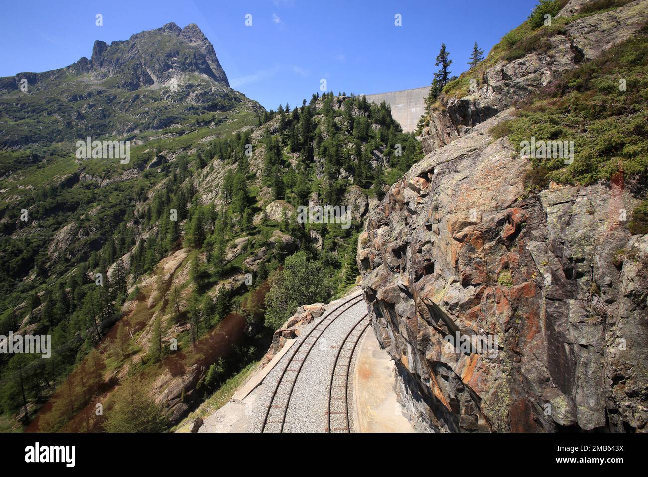 Petit Train Panoramique Decauville. Emosson. Suisse. Europa. / Kleiner Malerischer Zug Decauville. Emosson. Die Schweiz. Europa. Stockfoto