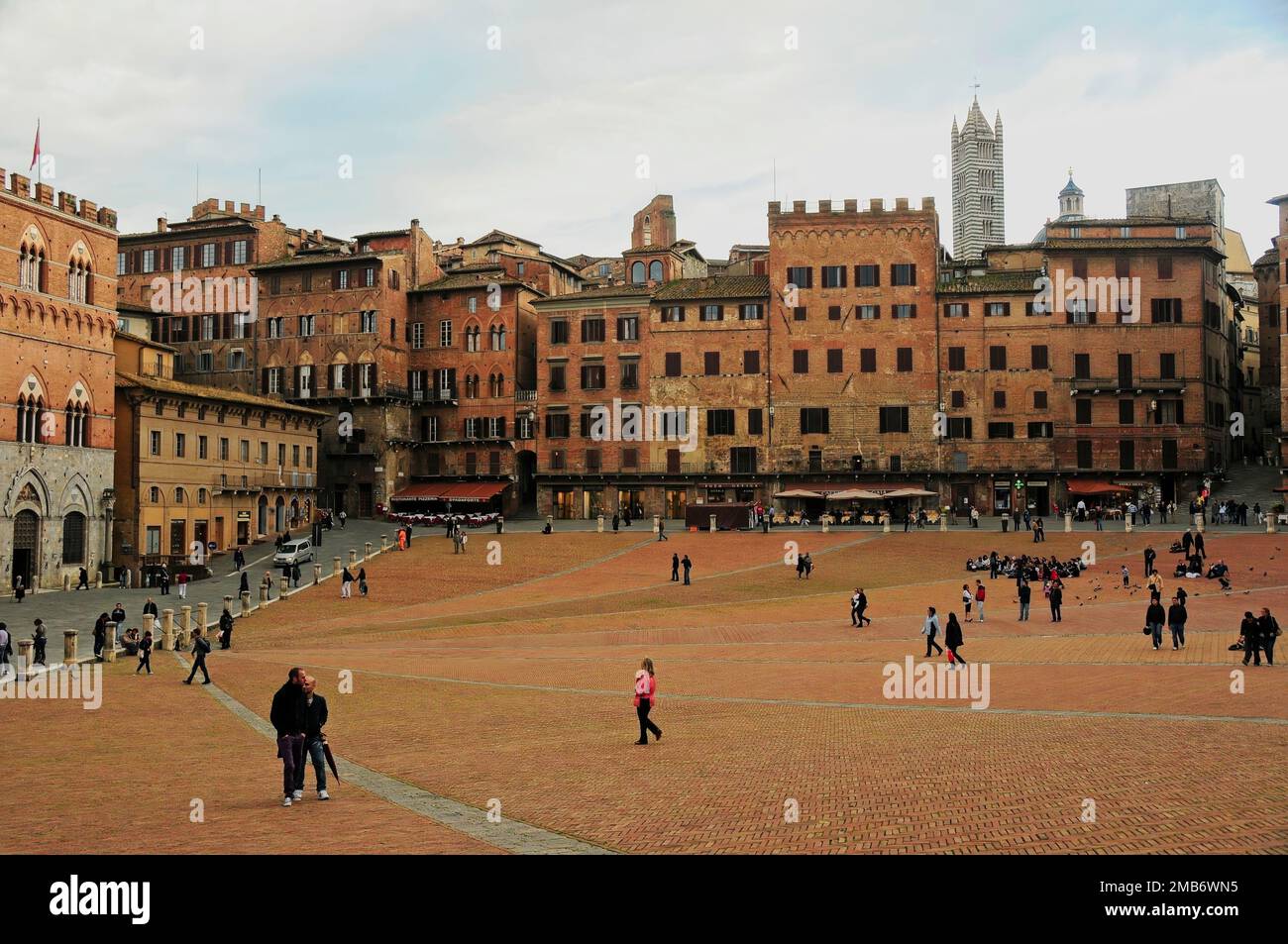 Piazza del Campo, Austragungsort des berühmten Pferderennens Palio , Siena, Toskana, Italien, Stockfoto
