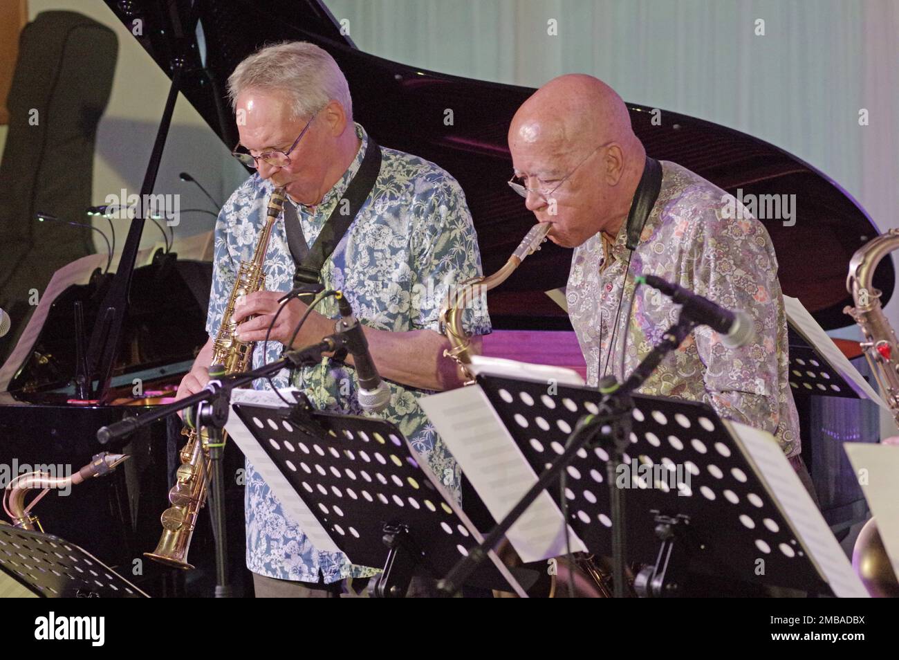Alan Wakeman, Art Themen, Alan Wakeman Nonet, Watermill Jazz Club, Dorking, Surrey, 2022. Stockfoto