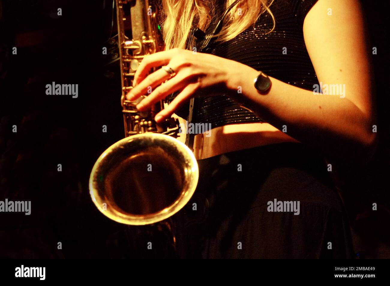 Emma Rawicz, Emma Rawicz Quintet, Urteil Jazz Club, Brighton, East Sussex, 2022. Stockfoto