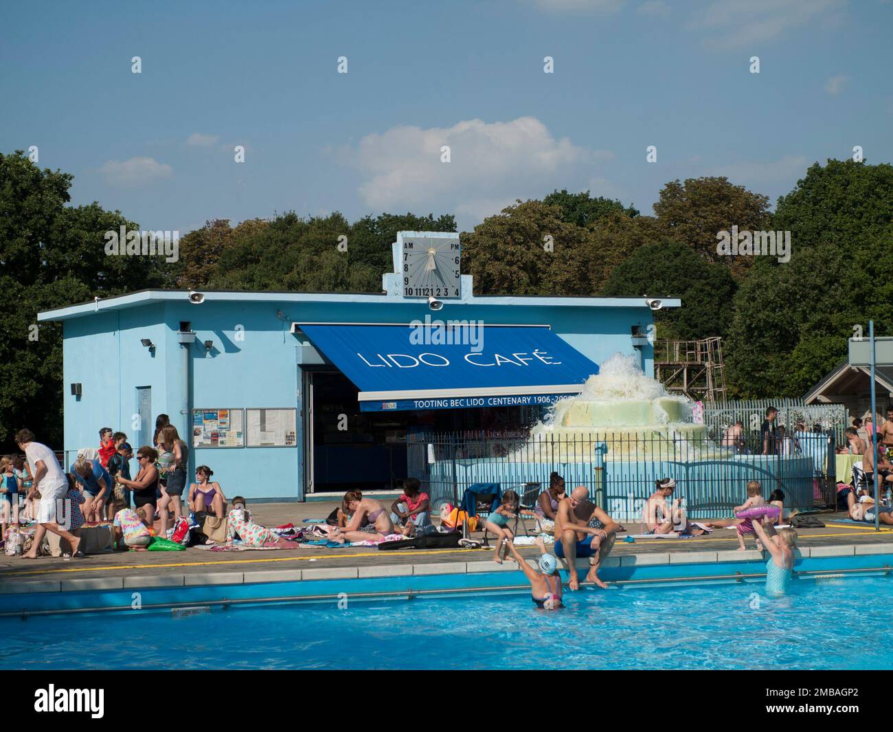 Tooting Bec Lido, Tooting Bec Road, Streatham, Wandsworth, Greater ...