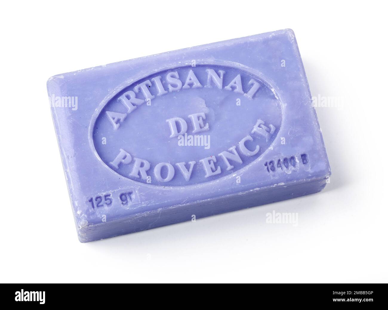 Chisinau, Moldau - 25. März 2016: La Maison du Savon Marseille Lavande duftete Seife isoliert auf weißem Hintergrund mit Clipping-Pfad Stockfoto