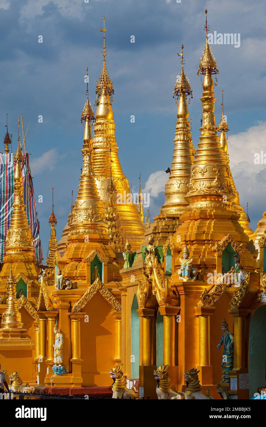 Die Shwedagon-Pagode in Rangun Myanmar Stockfoto