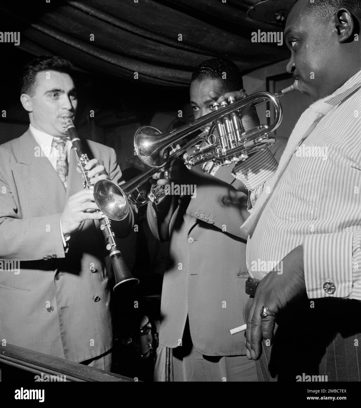 Porträt von Sol (Solomon) Yaged, Joe Thomas und Rex William Stewart, Pied Piper, New York, New York, New York, New York, Ca. September 1947. Stockfoto