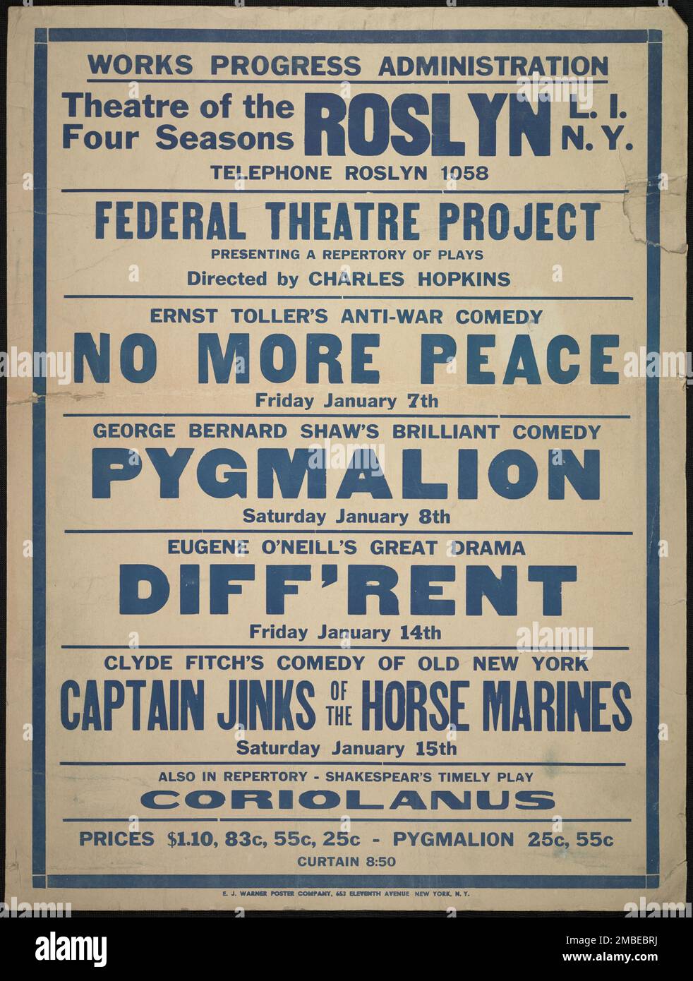 No More Peace, Roslyn, NY, [1930er]. Das Federal Theatre Project, das von den USA ins Leben gerufen wurde Works Progress Administration im Jahr 1935 wurde entwickelt, um die Fähigkeiten von Theaterarbeitern zu erhalten und weiterzuentwickeln, sie mit öffentlicher Unterstützung wieder zu beschäftigen und um das Theater Tausenden in den Vereinigten Staaten zu bringen, die noch nie zuvor Live-Theateraufführungen gesehen hatten. Stockfoto