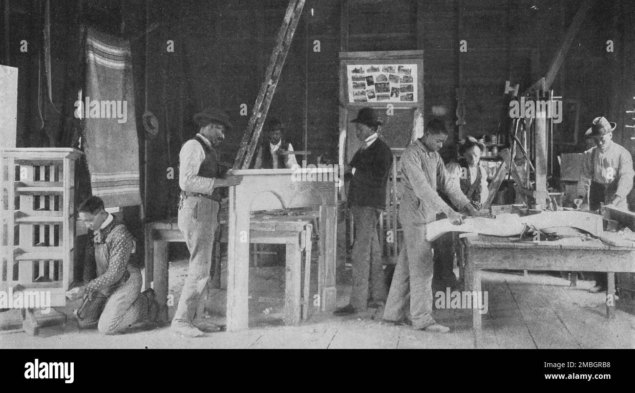Eine Möbel- und Reparaturwerkstatt in Snow Hill, 1904. Stockfoto
