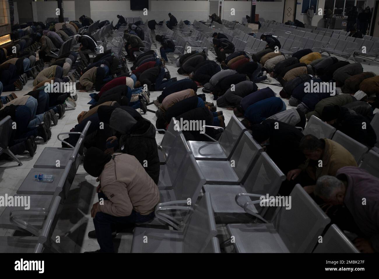palestinian-workers-pray-the-muslim-morning-prayer-on-the-palestinian