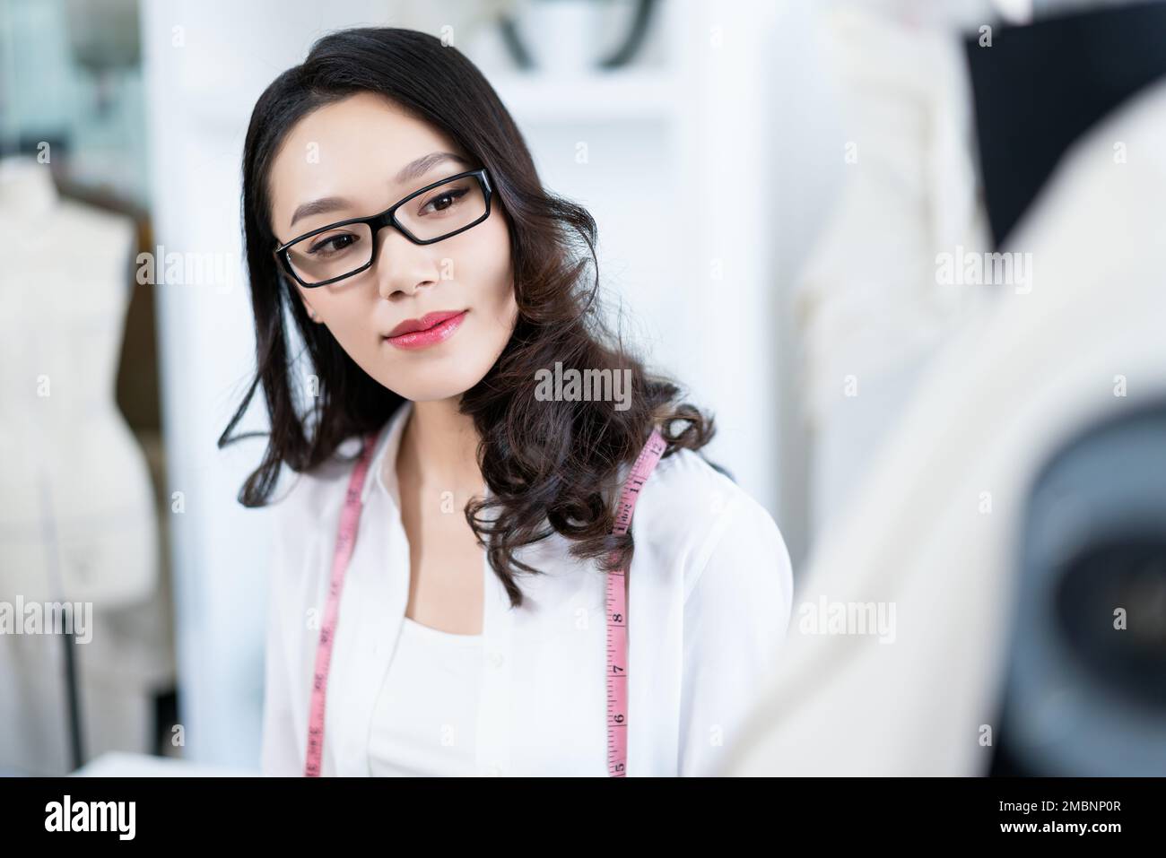 Junge Modedesignerinnen Stockfoto