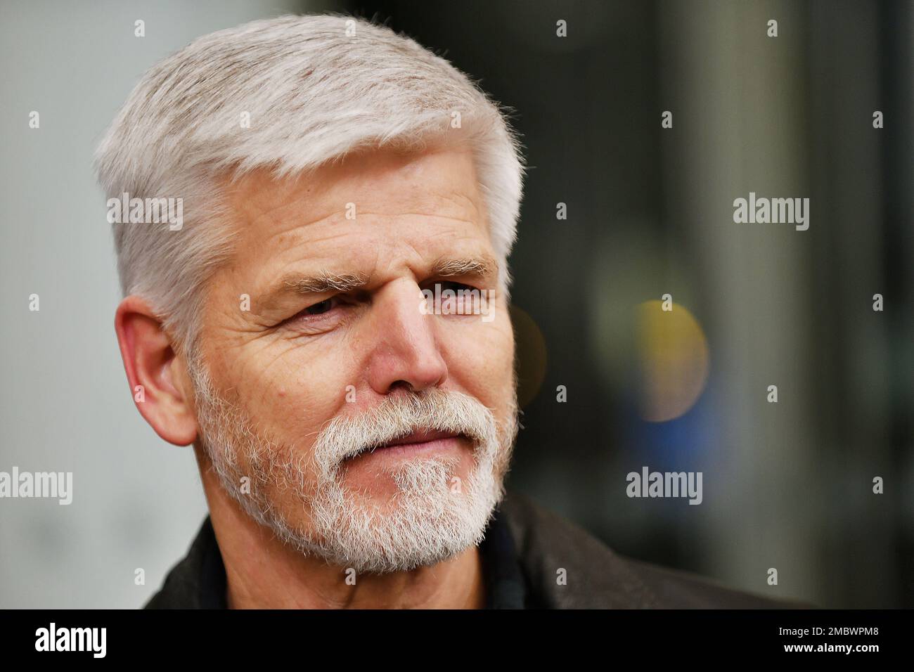 Präsidentschaftskandidat Petr Pavel trifft sich mit Bürgern und besucht