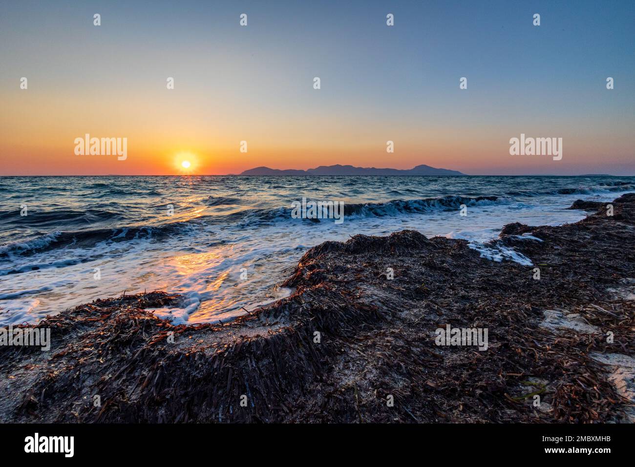 Schöner Nachmittag am Strand auf der insel kos, griechenland Stockfoto