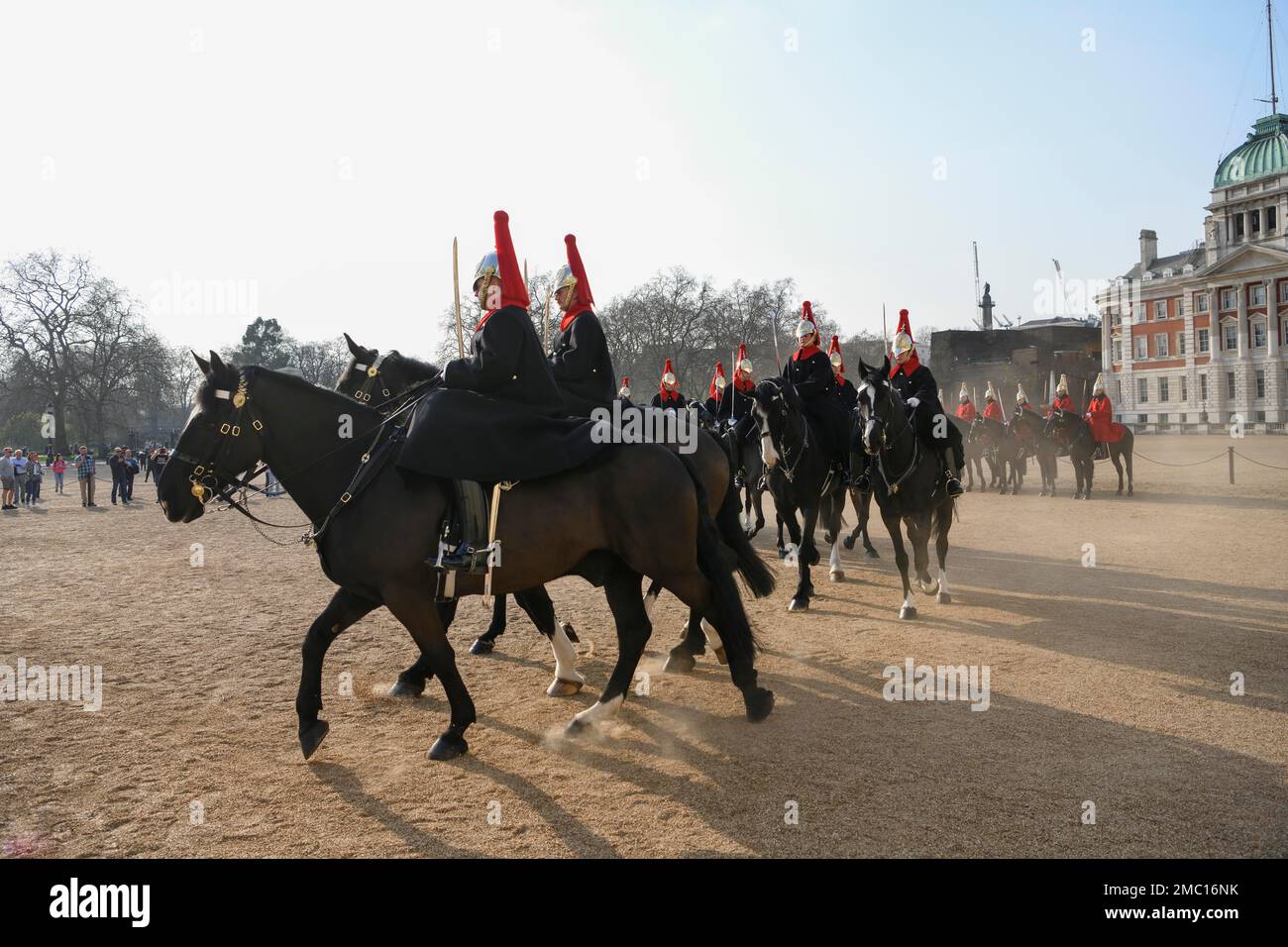 Parade der Horse Guards, Soldaten des Hauskavallerie-Regiments, Weiße Halle, Westminster, London, England, Großbritannien Stockfoto
