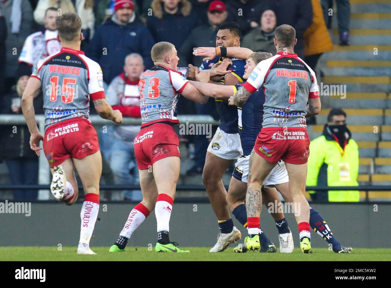 Während des Vorsaison-Spiels der Rugby League Leigh Centurions vs Leeds ...