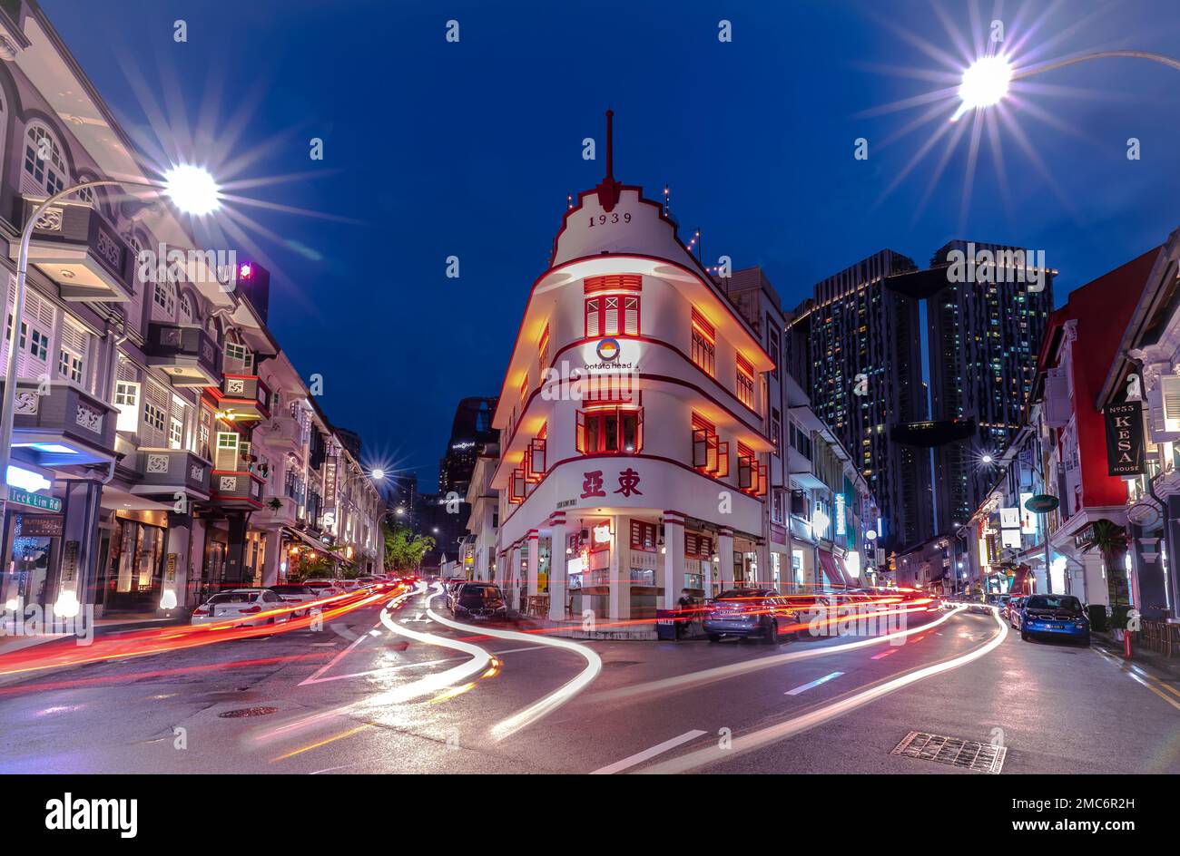 Das berühmte Gebäude namens Tong Ah Eating House befindet sich an der Keong Saik Road, Singapur. Ein Fotograf-Magnet. Stockfoto