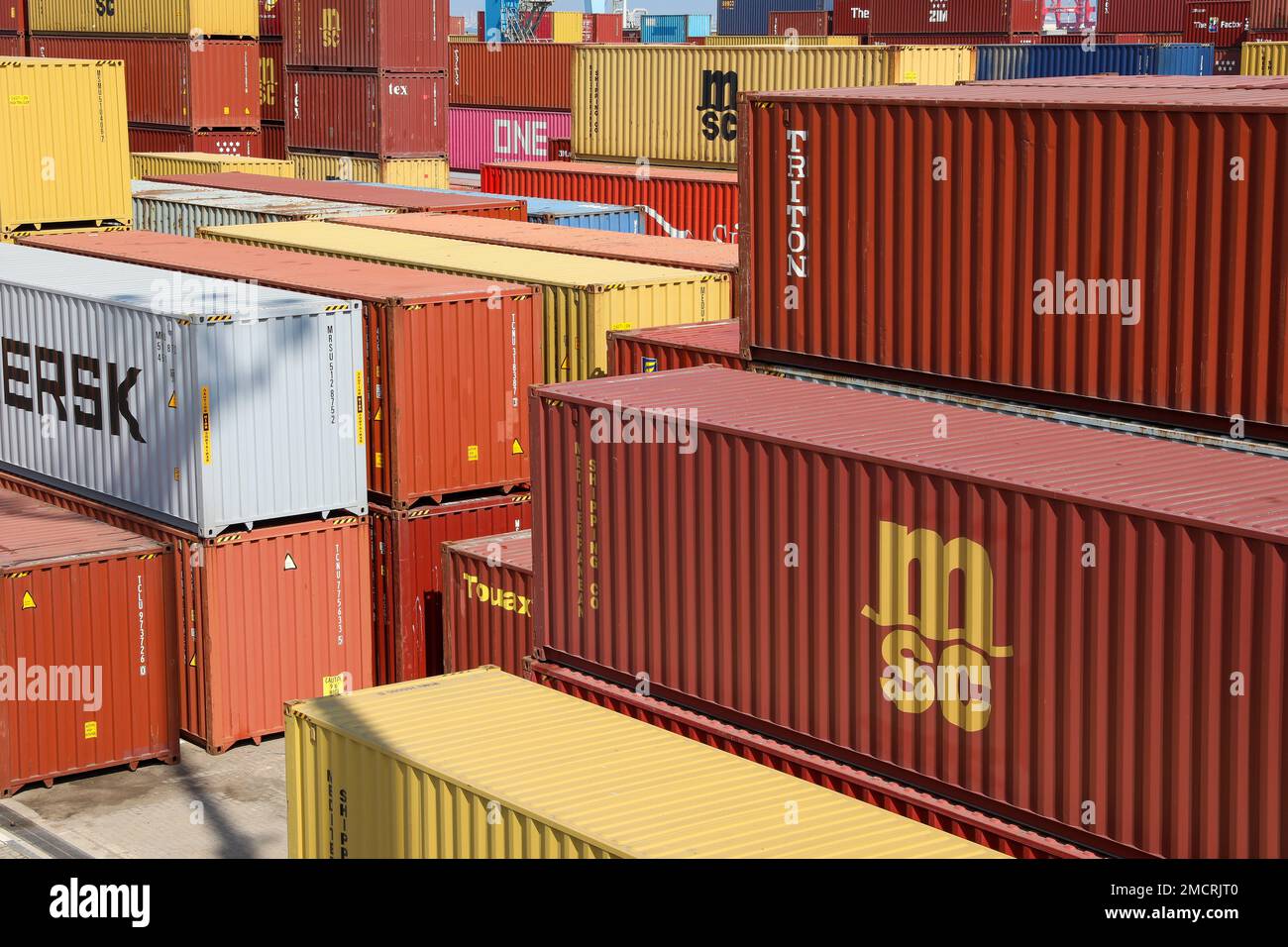 Haifa, Israel - 25. Mai 2022: Industrial Container Yard for Logistic Import Export Business. Stockfoto