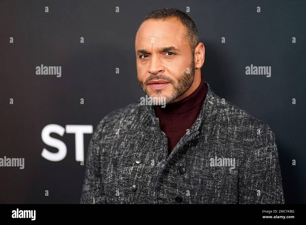Daniel Sunjata attends the premiere of the Starz television series