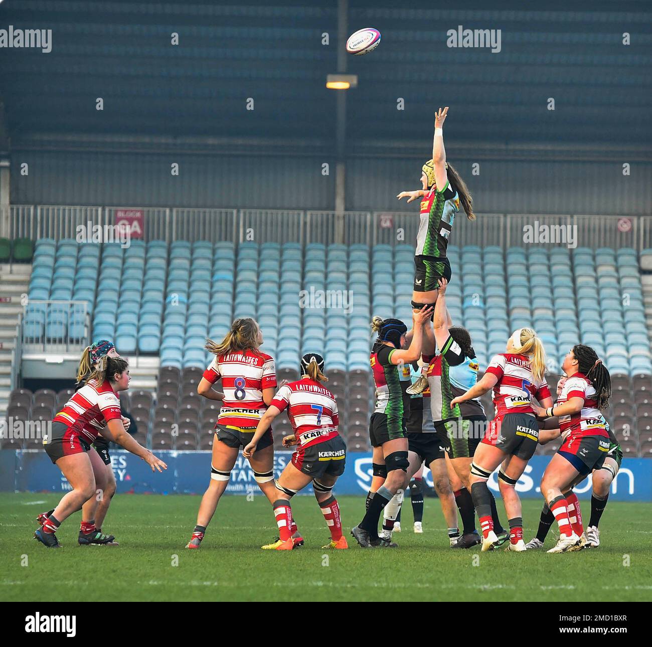 , ENGLAND : Ellie Kildunne of Harlequins während des Spiels der Frauenallianz Premiership 15 zwischen Harlequins vs Gloucester - Hartpury , Twickenham Stoop Stadium England 22-1-2023 Kredit: PATRICK ANTHONISZ/Alamy Live News Stockfoto