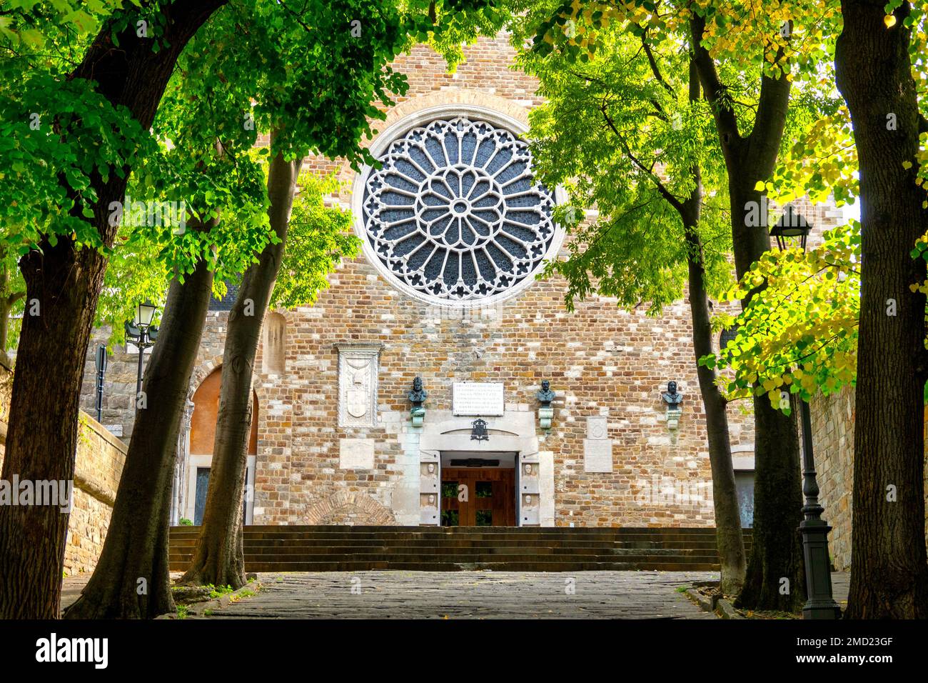 Fassade der Kathedrale, Triest, Italien Stockfoto