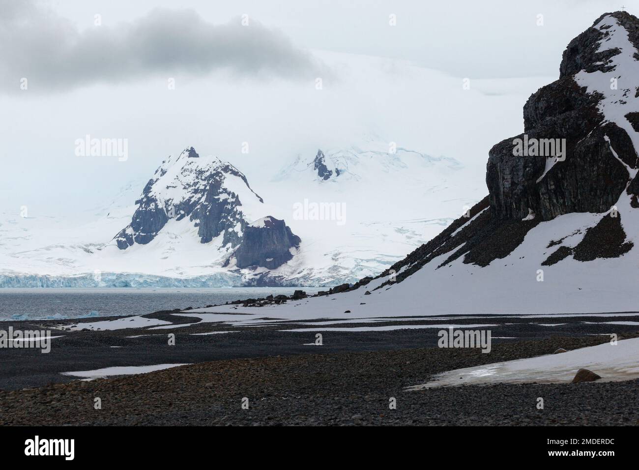Die sich ändernden Wetterbedingungen in der Antarktis führen zu großen Schwankungen der etablierten saisonalen Rhythmen und Veränderungen der physischen Umgebung Stockfoto