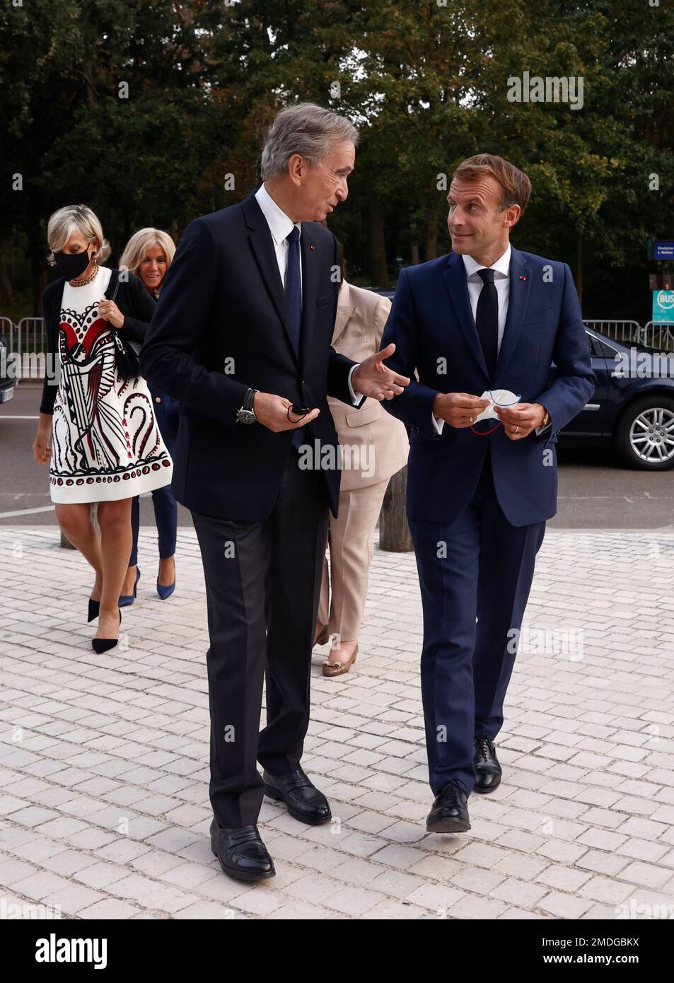 LVMH propose de vivre le rêve Louis Vuitton à moindre coût