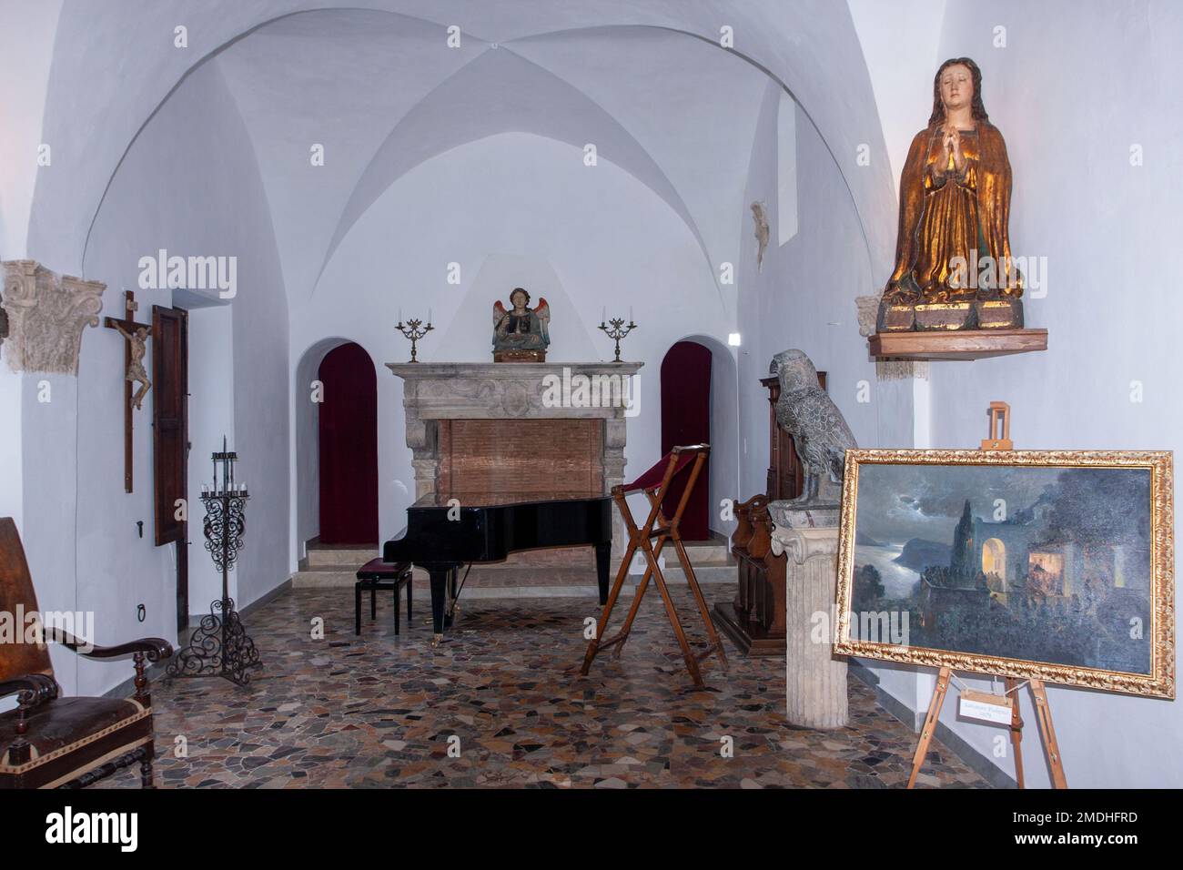 Villa San Michele ist das Lebenswerk des schwedischen Arztes und Autors Axel Munthe (1857-1949) auf der Insel Capri. Es ist von einem Impuls umgeben Stockfoto Villa San Michele ist das Lebenswerk des schwedischen Arztes und Autors Axel Munthe (1857-1949) auf der Insel Capri. Es ist von einem Impuls umgeben Stockfoto