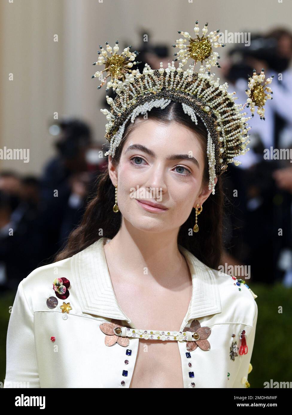 Singer Lorde attends The Metropolitan Museum of Art's Costume Institute benefit gala celebrating the opening of the "In America: A Lexicon of Fashion" exhibition on Monday, Sept. 13, 2021, in New York. (Photo by Evan Agostini/Invision/AP) Stockfoto