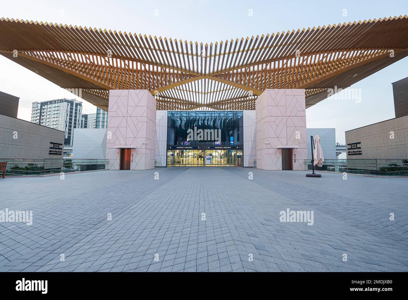 Dubai, Vereinigte Arabische Emirate. 29. November 2022: dubai Ausstellungszentrum. U-Bahn-Station expo 2020 Stockfoto