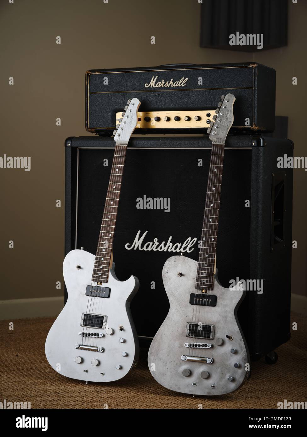 Manson Guitar Works Matt Bellamy DL-0R E-Gitarre Stockfoto