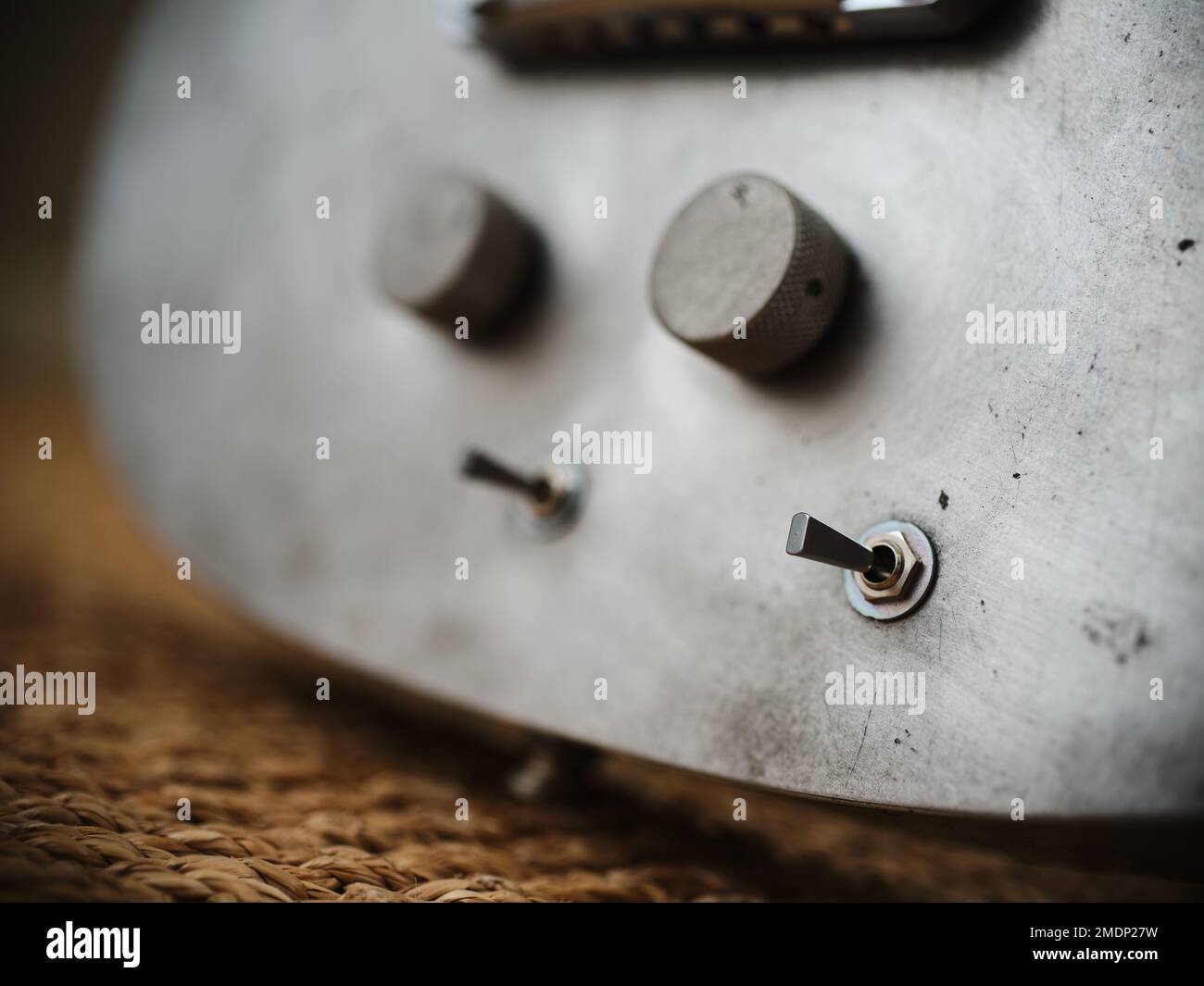 Manson Guitar Works Matt Bellamy DL-0R E-Gitarre Stockfoto