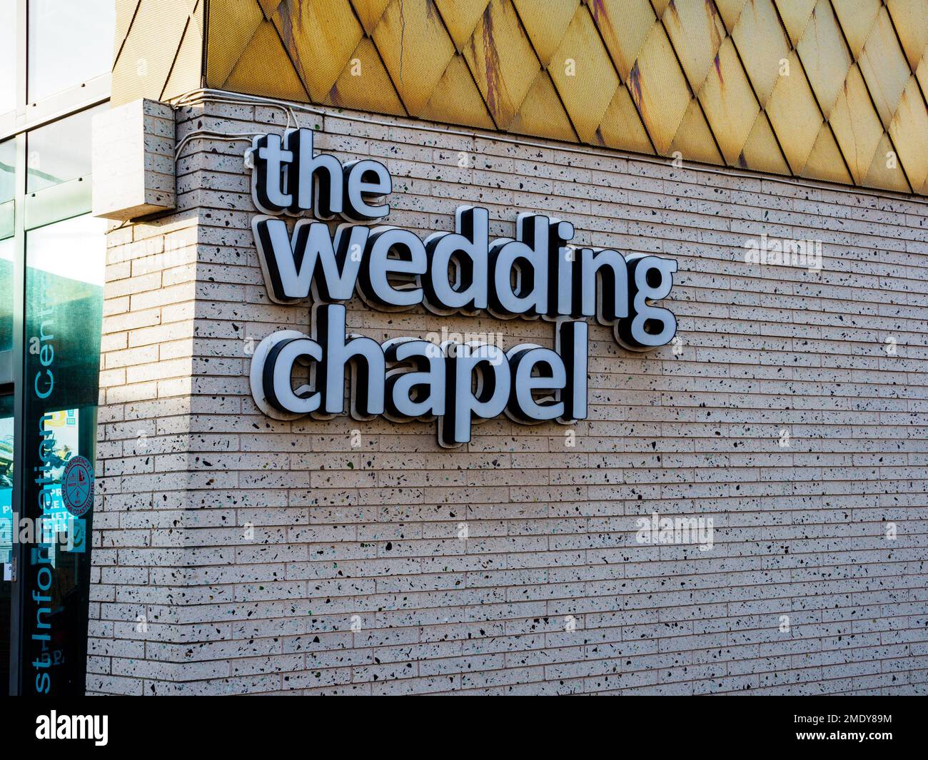 Blackpool Lancashire UK Jan 2023 die Hochzeitskapelle auf der Promenade Blackpool Schild an der Außenseite des Gebäudes Stockfoto