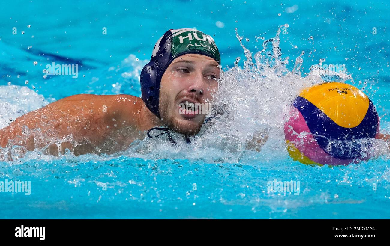 Hungary's Gergo Zalanki plays against Greece during a semifinal round men's water polo match at the 2020 Summer Olympics, Friday, Aug. 6, 2021, in Tokyo, Japan. (AP Photo/Mark Humphrey) Stockfoto