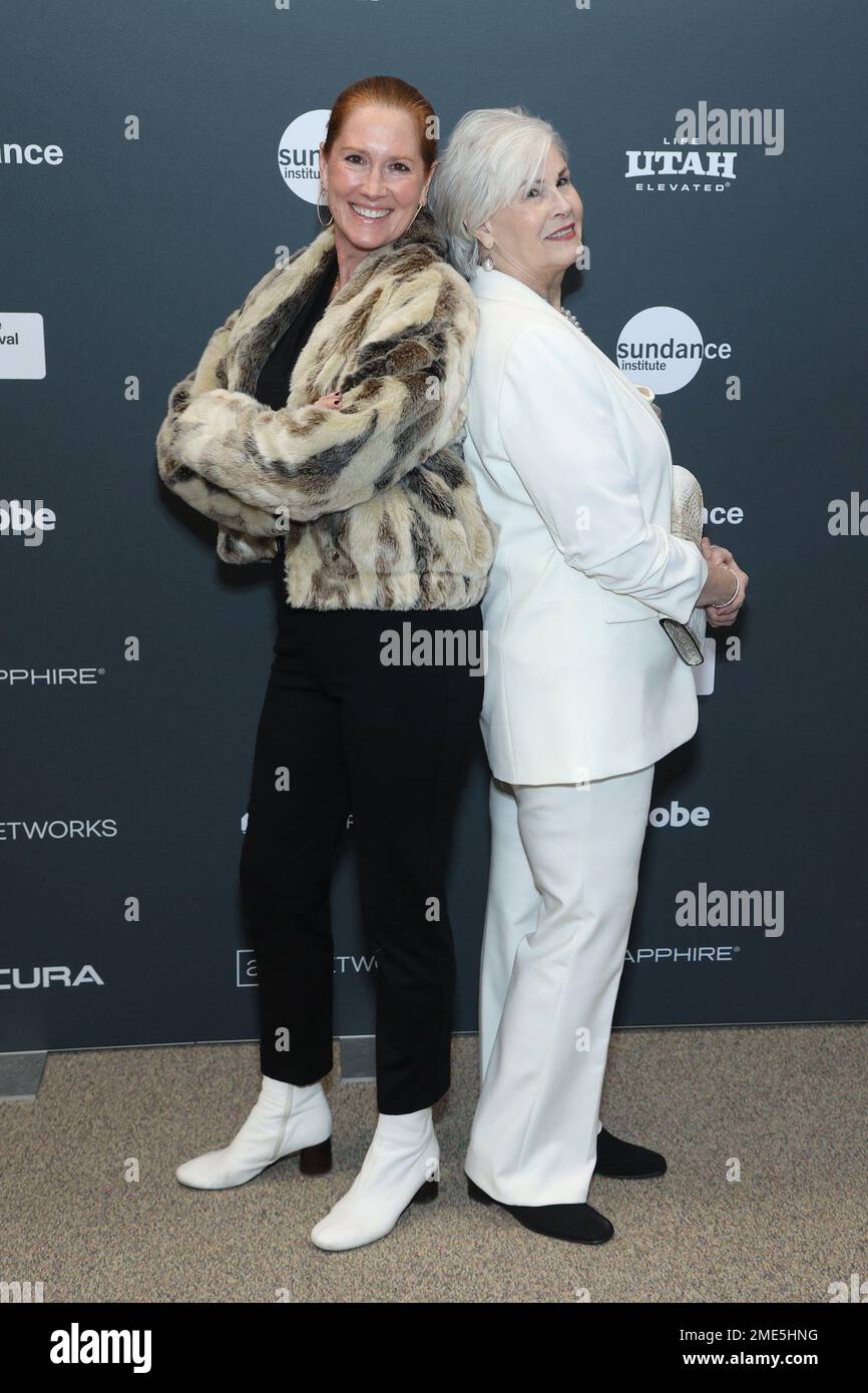 Park City, UT, USA. 23. Januar 2023. Jennifer Kuczaj, Susie Hile bei Ankunft für MUTT Premiere beim Sundance Film Festival 2023, Eccles Theater, Park City, UT 23. Januar 2023. Kredit: JA/Everett Collection/Alamy Live News Stockfoto