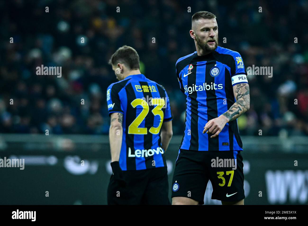 Mailand, Italien. 23. Januar 2023. Mailand Skriniar vom FC Internazionale sieht während des Fußballspiels der italienischen Serie A FC Internazionale gegen Empoli in Mailand, Italien, am 23. Januar 2023 Guthaben: Piero Cruciatti/Alamy Live News Stockfoto