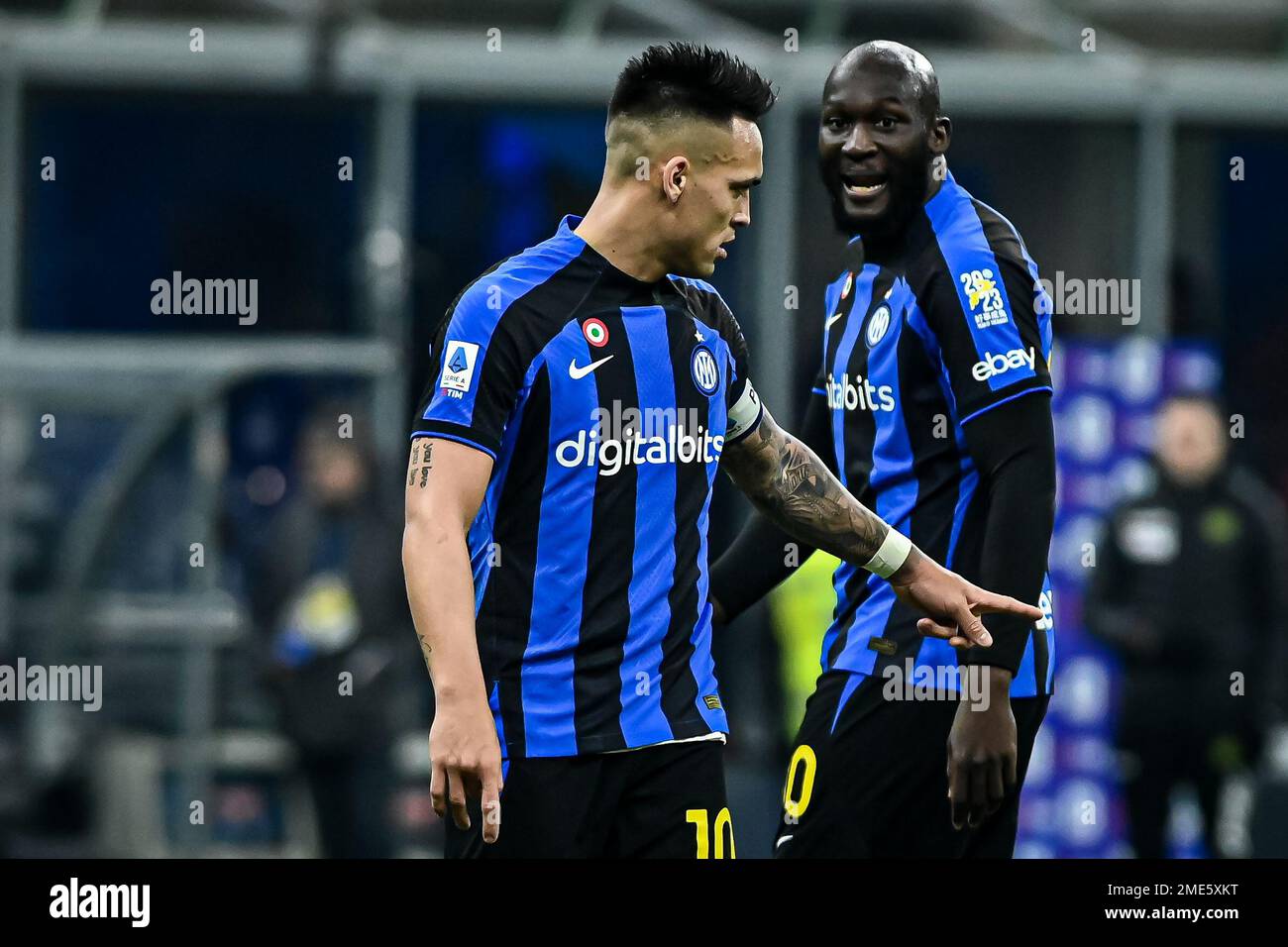 Mailand, Italien. 23. Januar 2023. Lautaro Martinez vom FC Internazionale und Romelu Lukaku vom FC Internazionale während des Fußballspiels der italienischen Serie A FC Internazionale vs Empoli in Mailand, Italien am 23. Januar 2023 Gutschrift: Piero Cruciatti/Alamy Live News Stockfoto