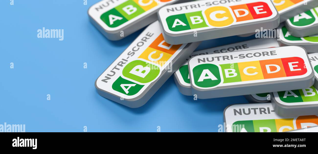 Ein Haufen Etiketten A B C und D des Nährwertkennzeichnungssystems Nutri-Score, das in den meisten Ländern Westeuropas verwendet wird. Stockfoto