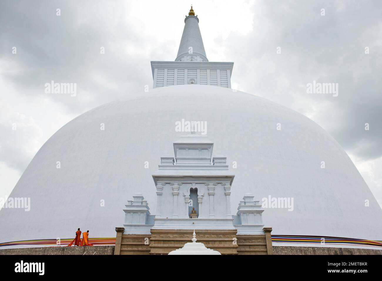 Anuradhapura, Nordzentralprovinz, Ruwanweliseya Dagoba, Sri Lanka Stockfoto