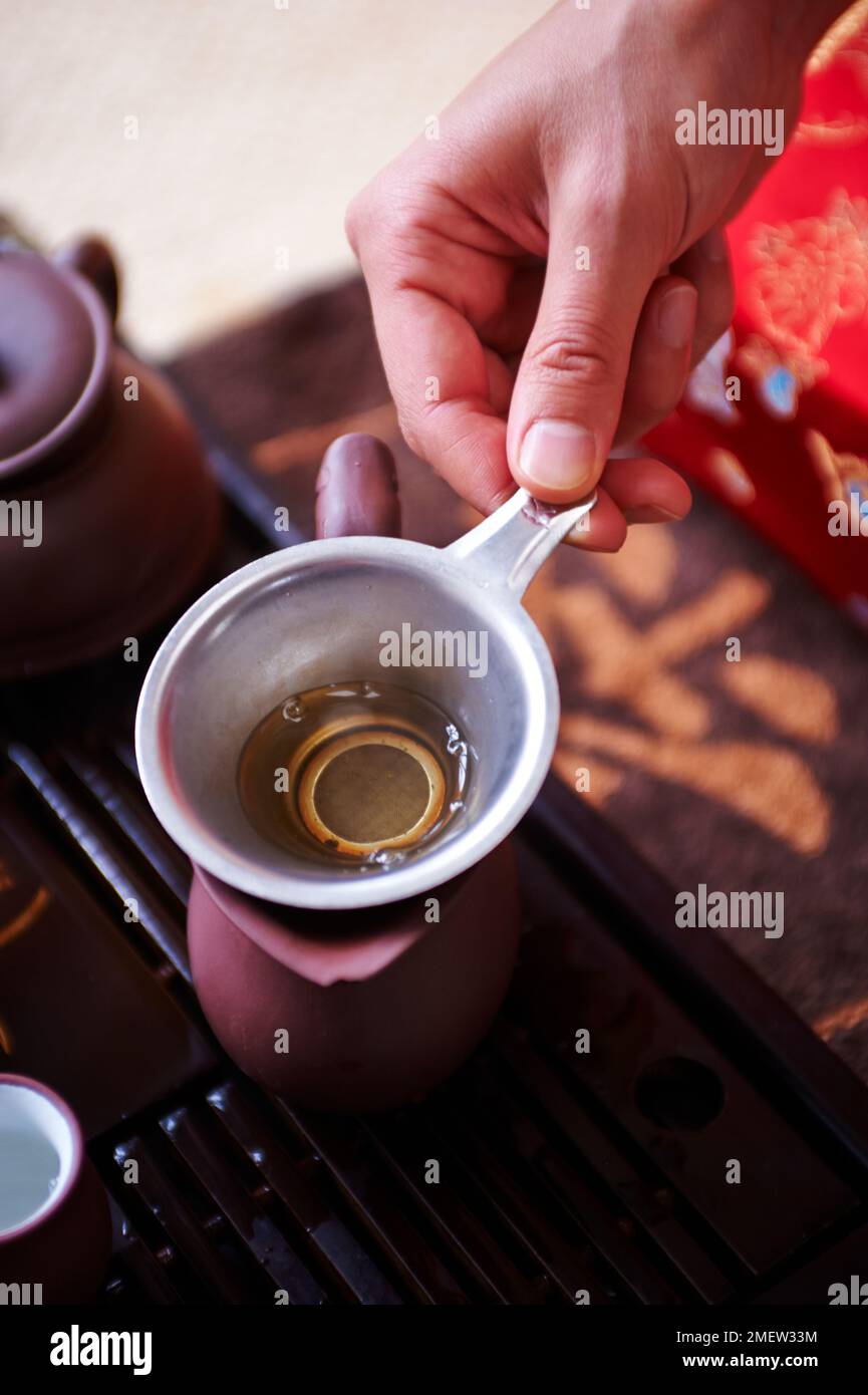 Das Teebuch, chinesische Teezeremonie Stockfoto