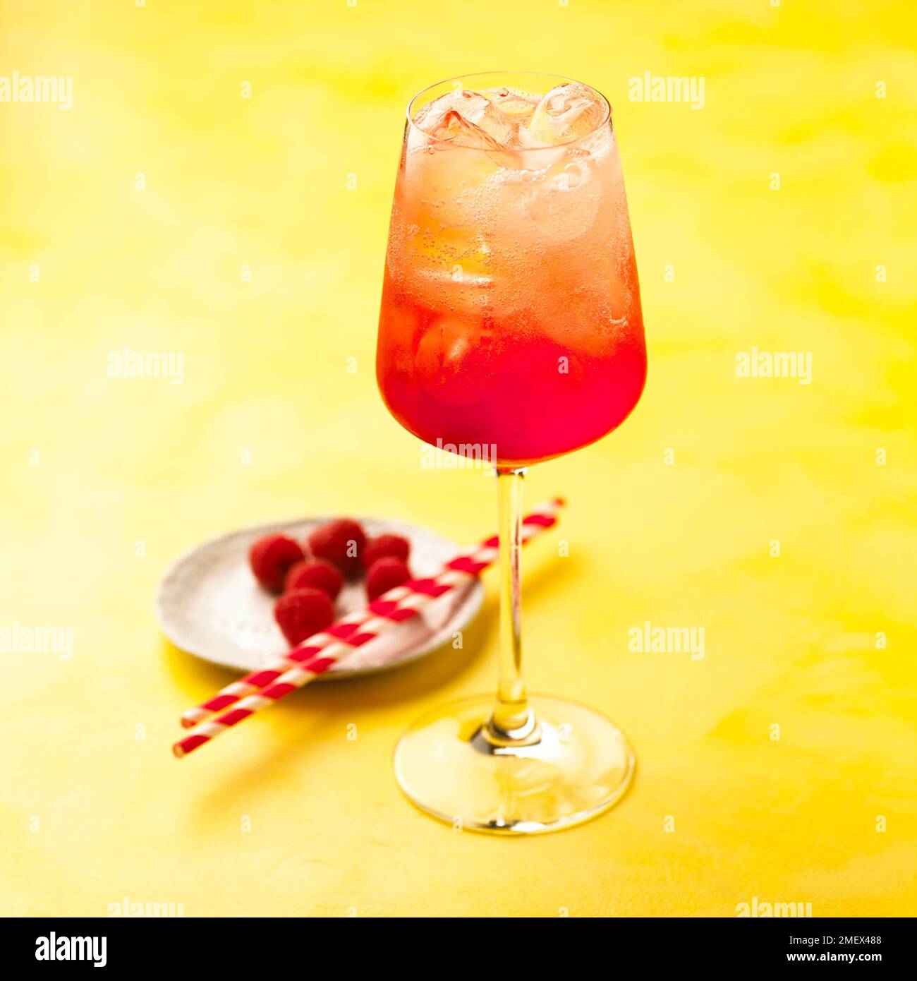 Campari spritz -Fotos und -Bildmaterial in hoher Auflösung – Alamy