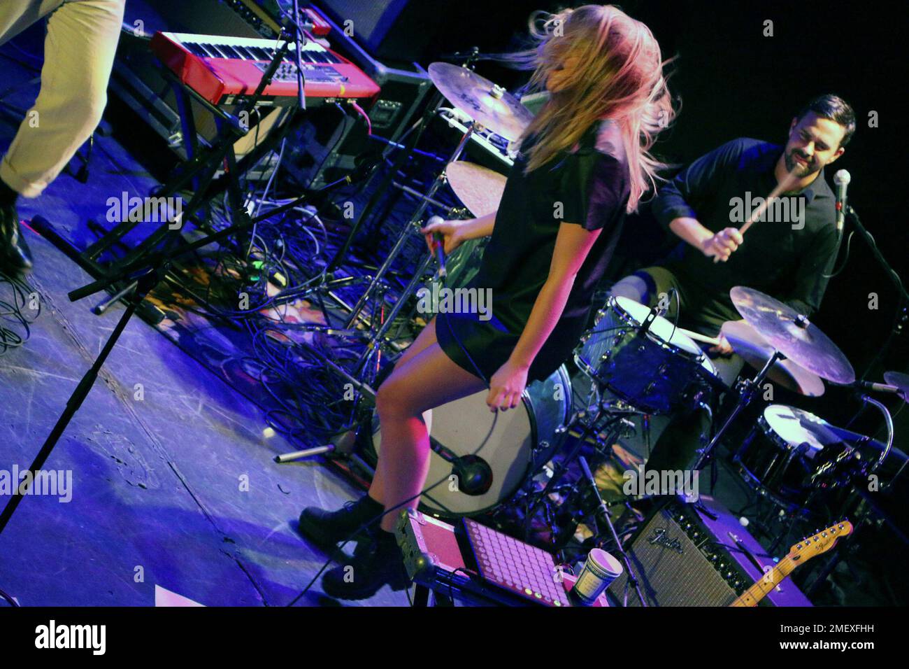 Slow Club - Charles Watson und Rebecca Lucy Taylor in einem Konzert im Bowery Ballroom in New York Stockfoto