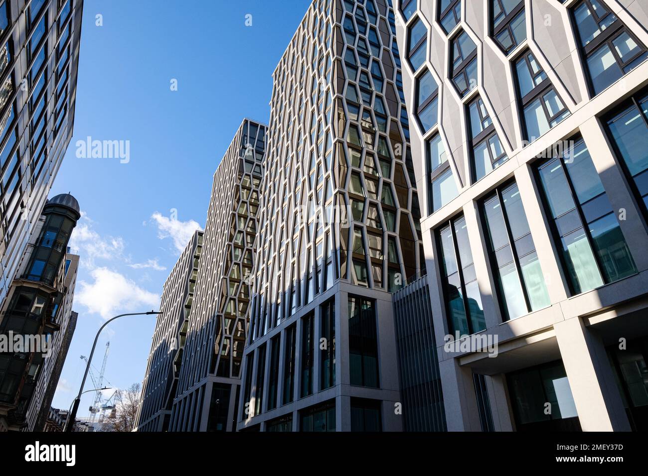 Der Broadway, ein Mixed-Use-Projekt in Victoria Street, London. Fertiggestellt 2021 von Northacre Stockfoto