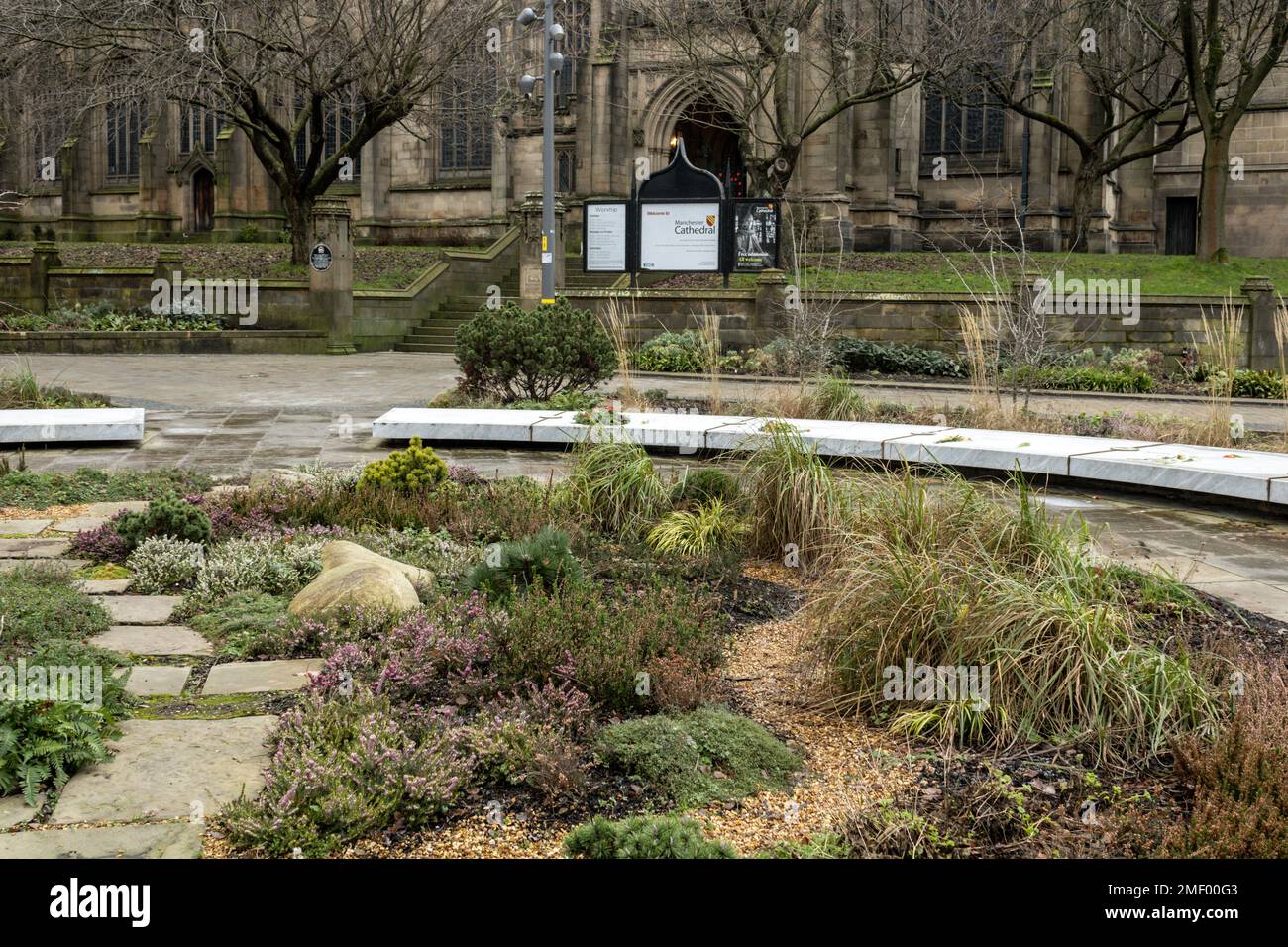 Das Glide of Light Memorial, Manchester. Stockfoto