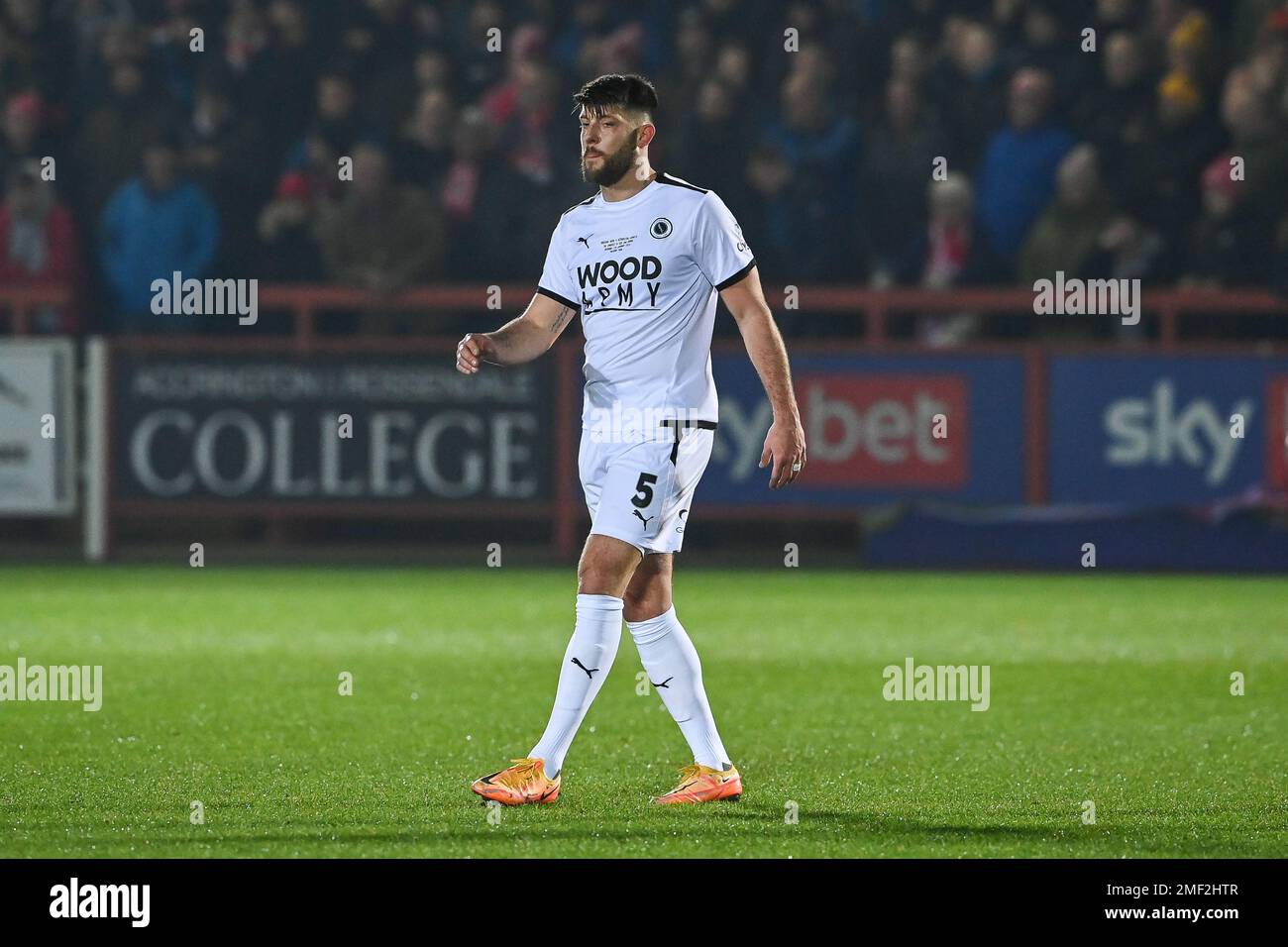 Will Evans #5 von Boreham Wood während des Replay-Spiels Accrington Stanley gegen Boreham Wood beim Emirates FA Cup in der dritten Runde im Wham Stadium, Accrington, Großbritannien, 24. Januar 2023 (Foto von Craig Thomas/News Images) in, am 1./24. Januar 2023. (Foto: Craig Thomas/News Images/Sipa USA) Guthaben: SIPA USA/Alamy Live News Stockfoto