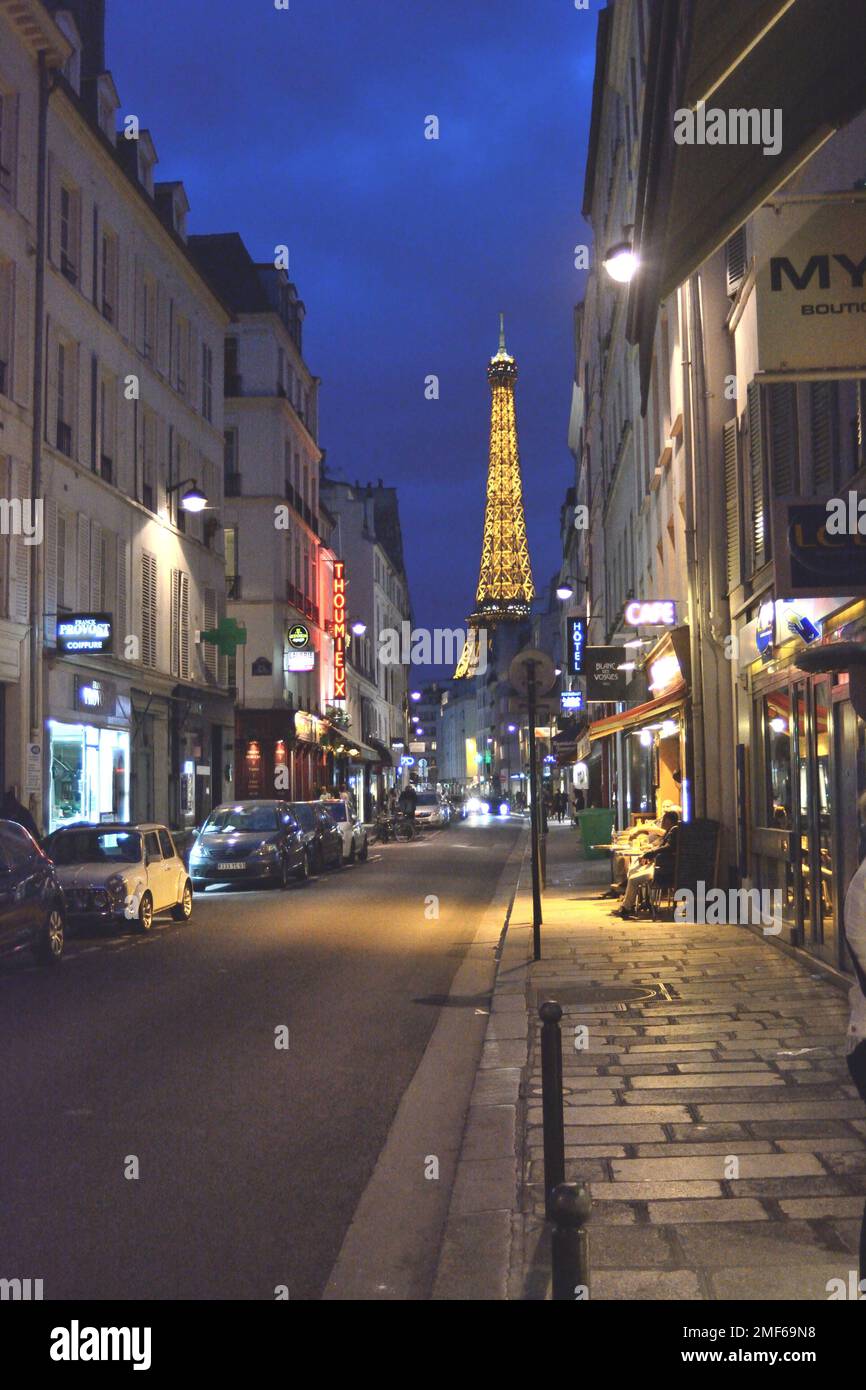 Street Scene, Rue Saint-Dominique, Paris, Frankreich Stockfoto