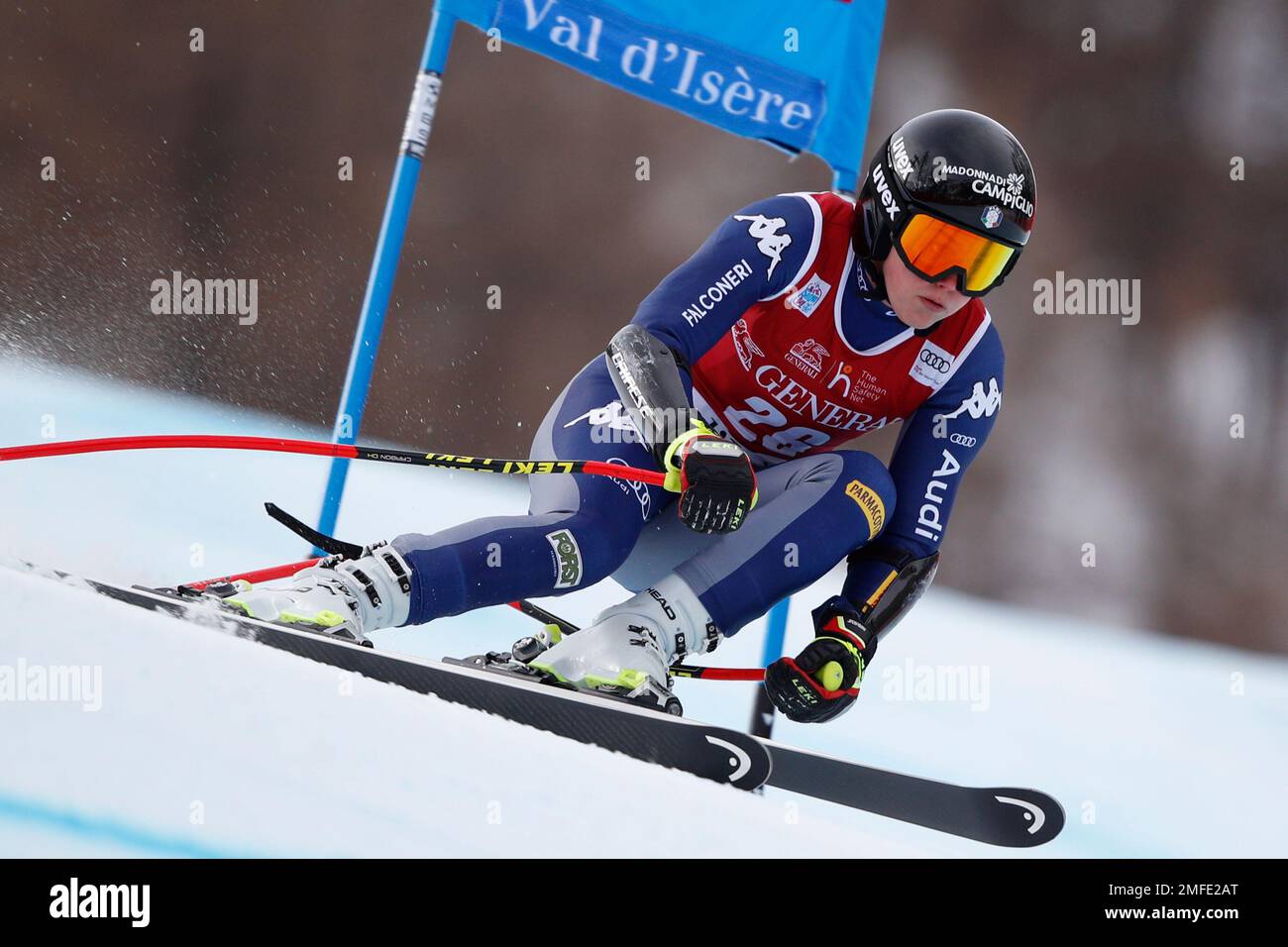 Italy's Laura Pirovano speeds down the course during an alpine ski women's World Cup Super G in Val d'Isere, France, Sunday, Dec. 20, 2020. (AP Photo/Gabriele Facciotti) Stockfoto