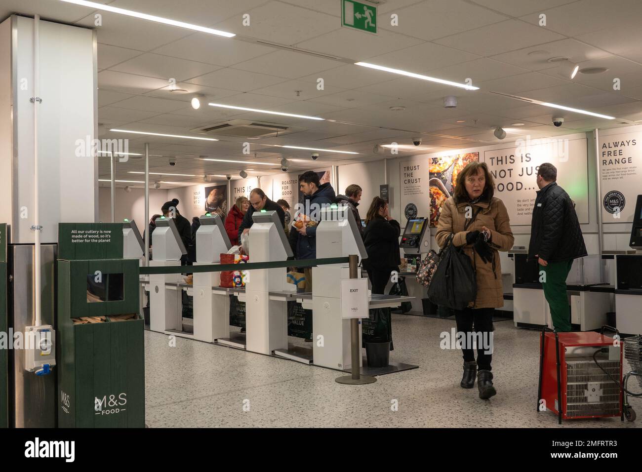 Marks and Spencer's Self-Service-Checkout Norwich Norfolk England Stockfoto
