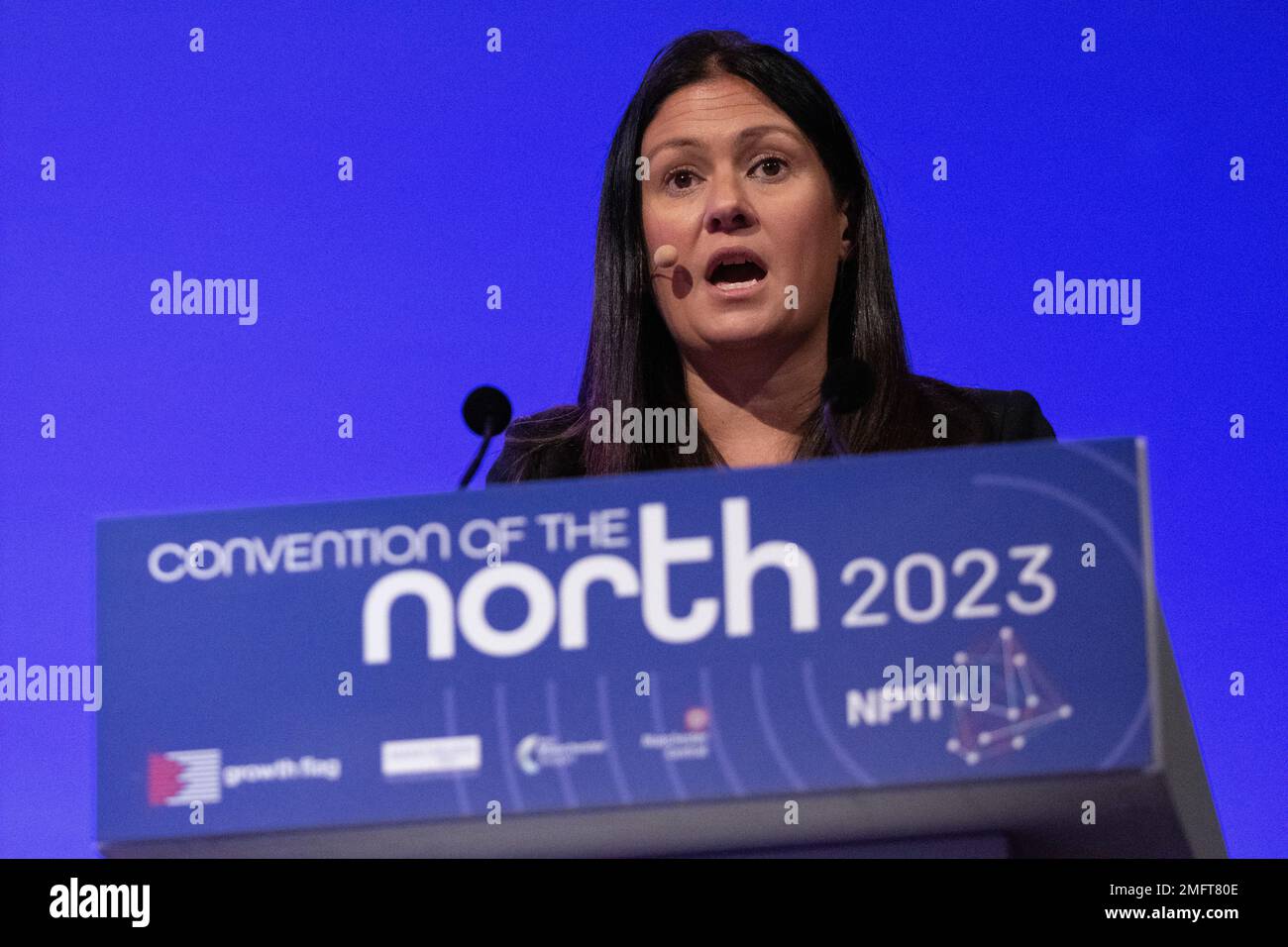 Manchester, Großbritannien. 25. Januar 2023. Lisa Nandy , Shadow Secretary of State for Levelling Up, Housing, Communities & Local Government. Am 25. Januar 2023 sprach Michael Gove, Minister für Aufholarbeit und Schattenminister, heute in Manchester Central vor dem jährlichen Kongress des Nordens. Kredit: GaryRobertsphotography/Alamy Live News Stockfoto