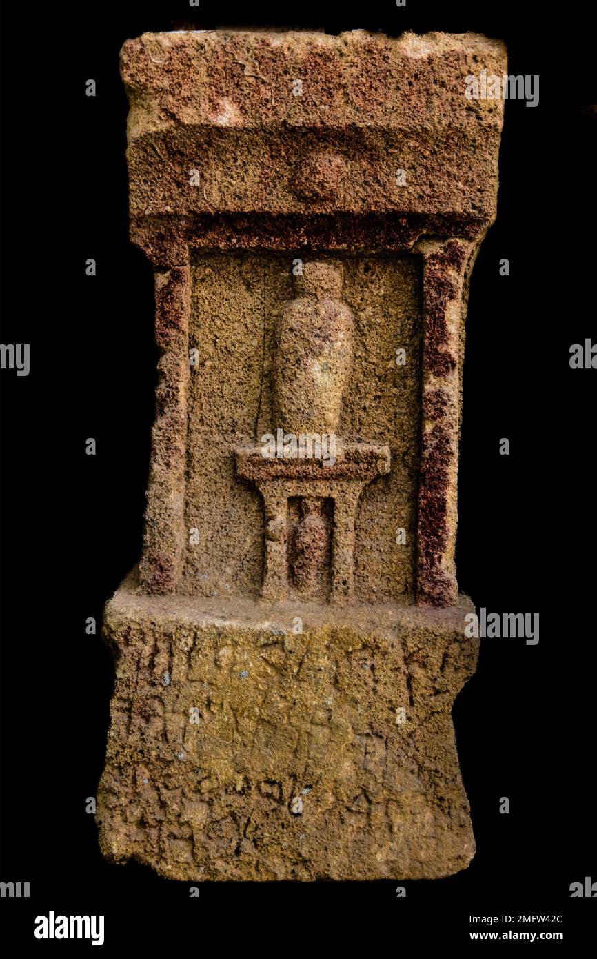 Grabstele, Whitaker Museum, phönizische Insel Mozia, Außenposten für Händler und Seeleute, 12. Jahrhundert v. Chr., Sizilien, Moiza, Sizilien, Italien Stockfoto