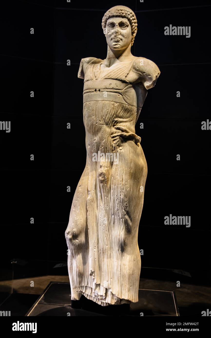 Juengling of Mozia, weiße Marmorstatue von Apollo Patroos, Whitaker Museum, phönizische Insel Mozia, Außenposten für Händler und Matrosen, 12. Stockfoto